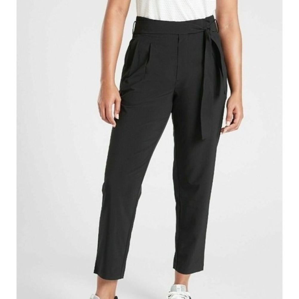 Athleta Womens Skyline High Rise Crop Pant Size 14 Black Belted Pleated Stretch